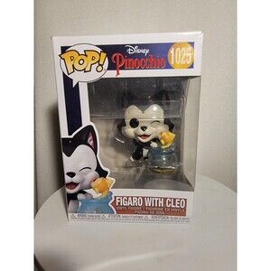 Movie: Pinocchio, Figaro with Cleo  Disney cat and fish #1025